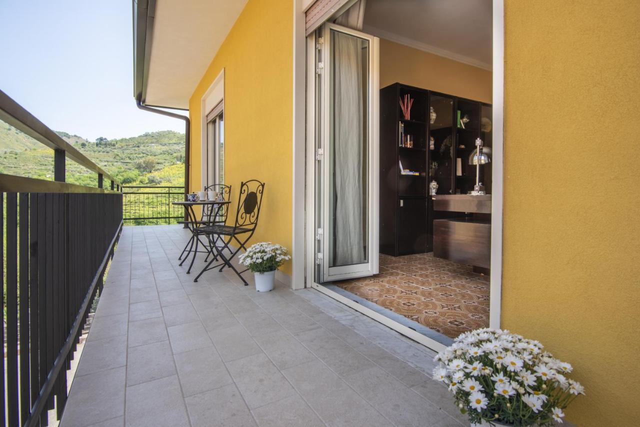 Etna Sicilian House Apartment Linguaglossa Exterior photo